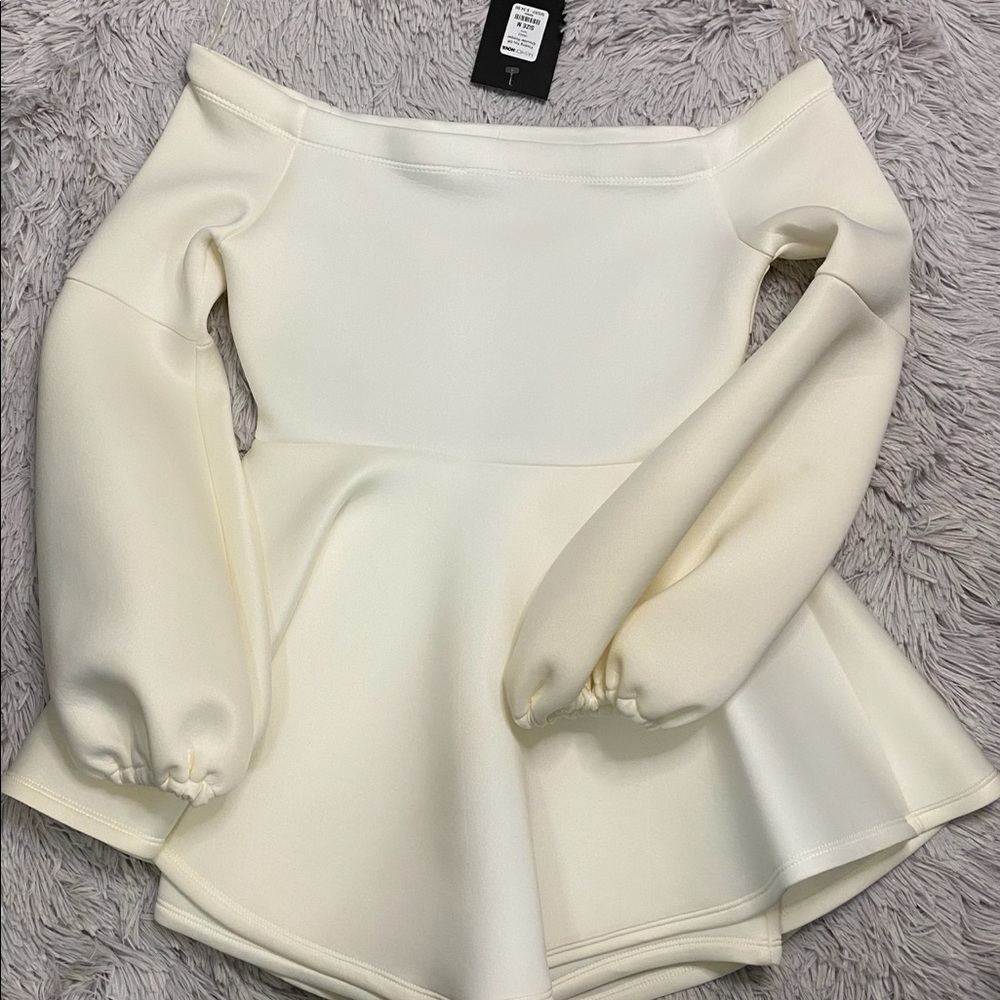 Off shoulder romper